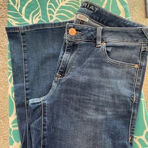 Ariat Ladies Bootcut Jean Ultra Stretch size 30